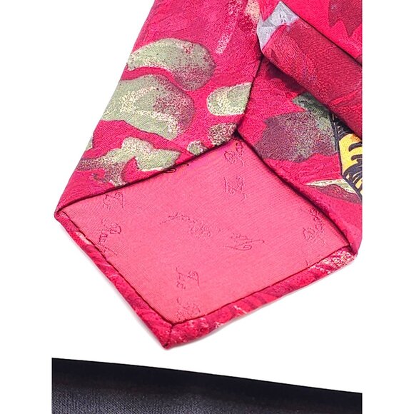 Disney Tigger Silk Men's Necktie In Red With Green & Yellow Accents - Picture 8 of 12